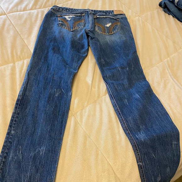 Holister Distressed Straight-leg Blue Jeans - Picture 6 of 10